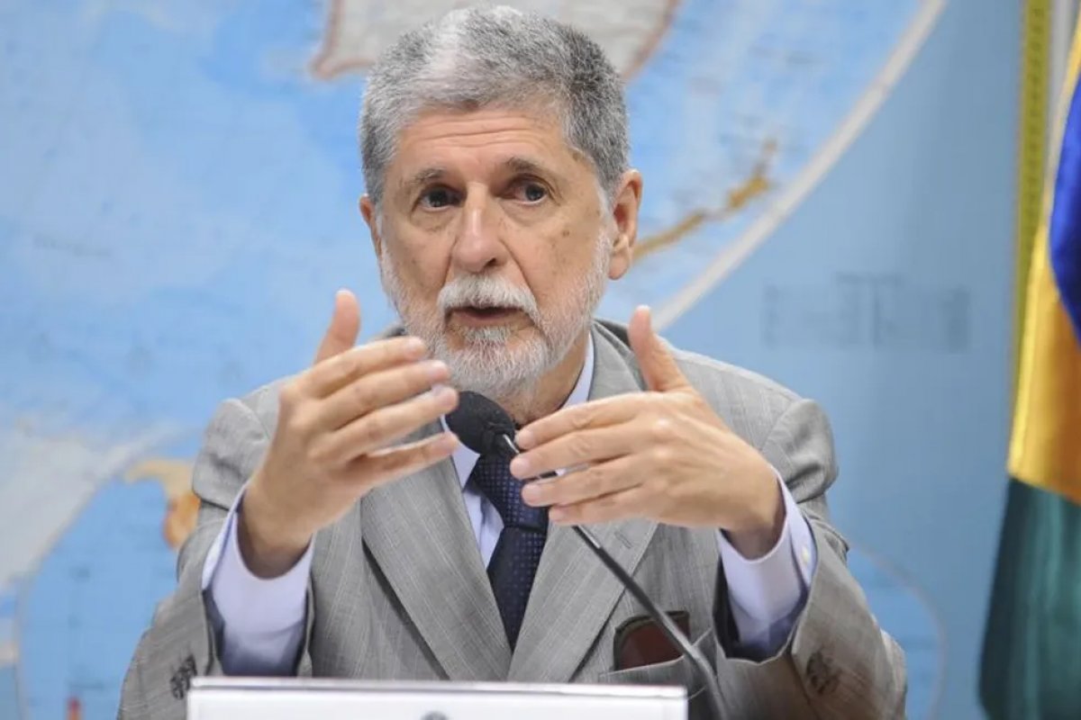 Celso Amorim classifica como 'absurda' decisão de Israel de tornar Lula persona non grata