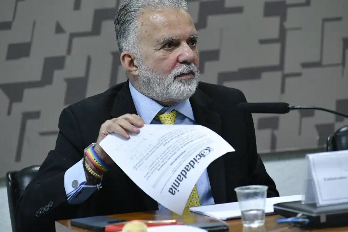 Embaixador do Brasil em Israel começou carreira no Oriente Médio e foi escanteado por Ernesto
