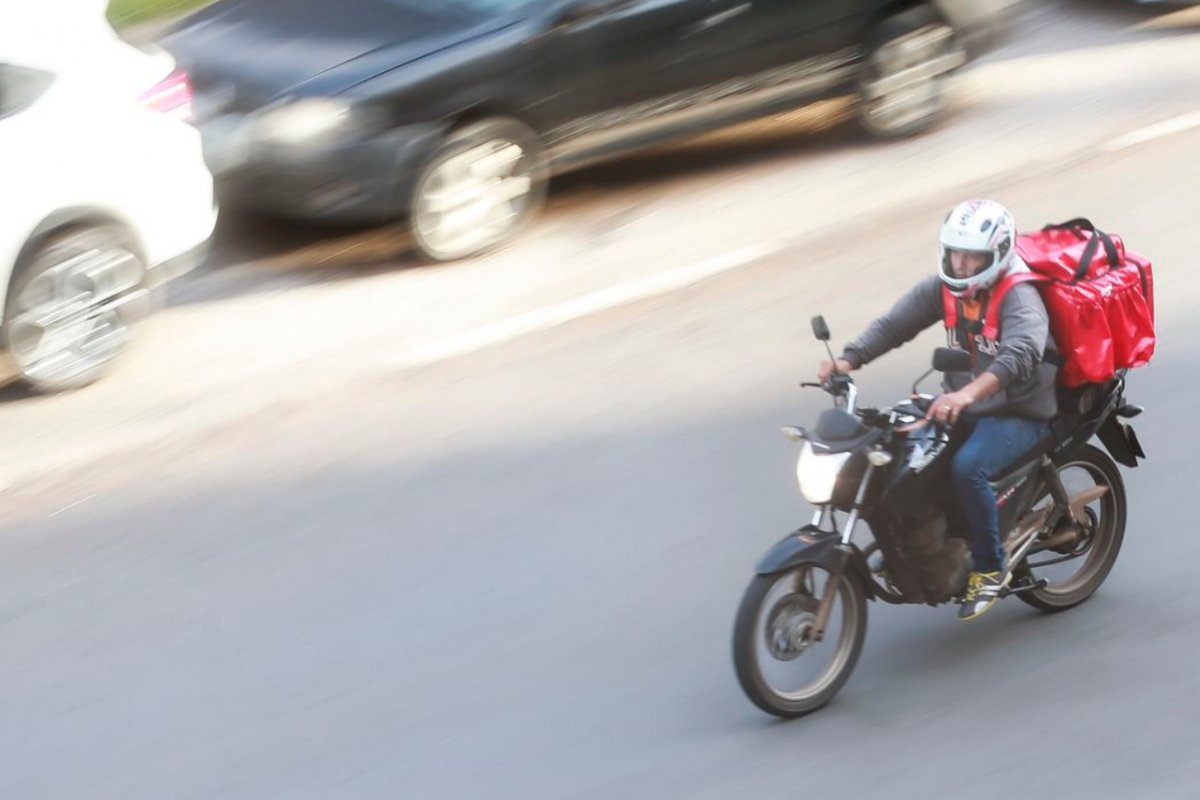 STF nega novamente vínculo empregatício de trabalhador por aplicativo