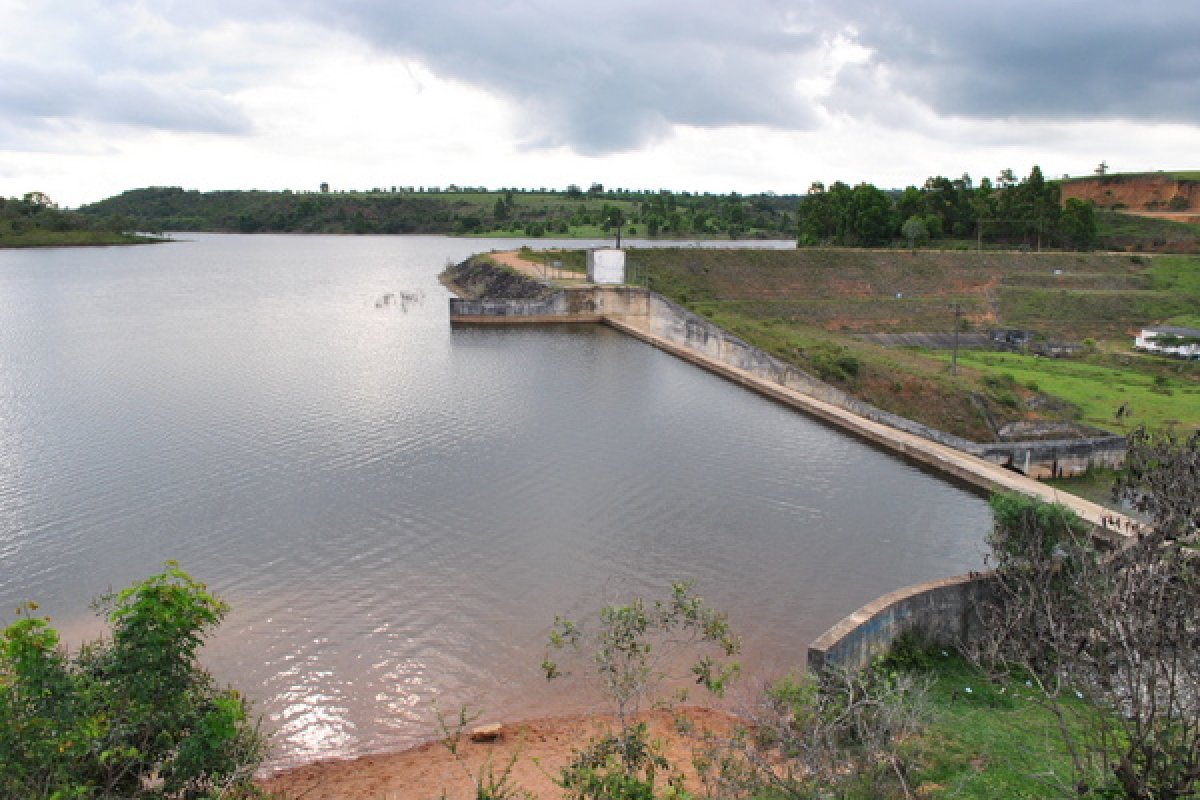 Homem morre após se afogar em barragem no sudoeste da Bahia