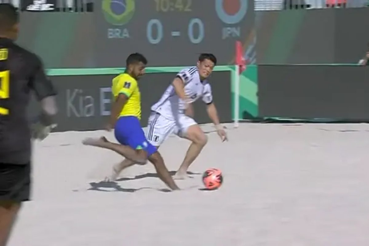 Brasil vence Japão e passa para semifinal da Copa do Mundo de Futebol de Areia