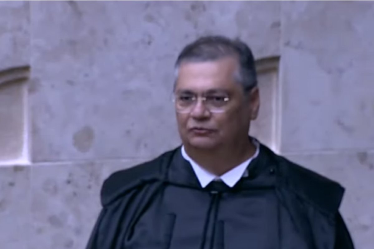 Flávio Dino toma posse como novo ministro do Supremo Tribunal Federal