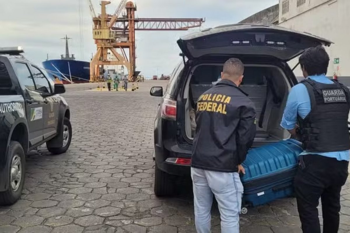 Suspeita é detida com mais de 40 kg de cocaína em navio de cruzeiro na Bahia