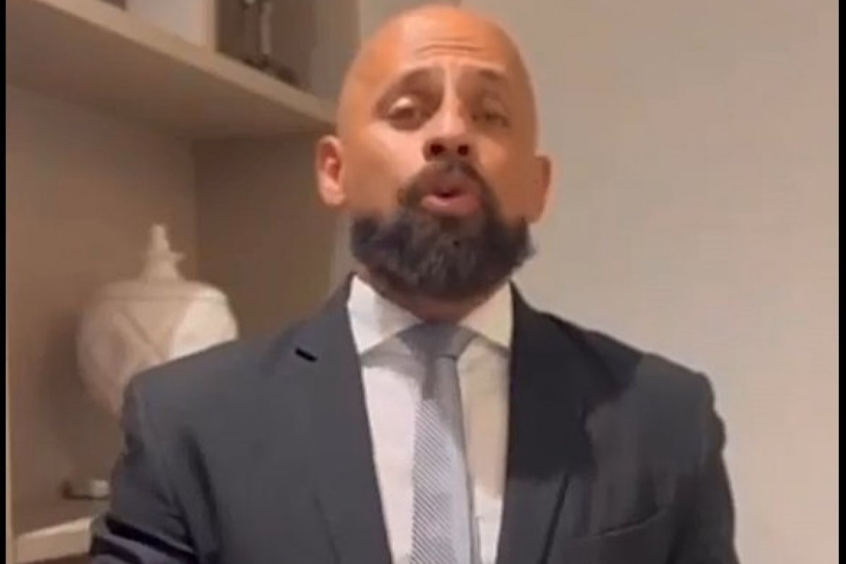 Vídeo: Sindicato dos Delegados da Bahia repudia declarações de advogado de empresário acusado de maus tratos aos pais