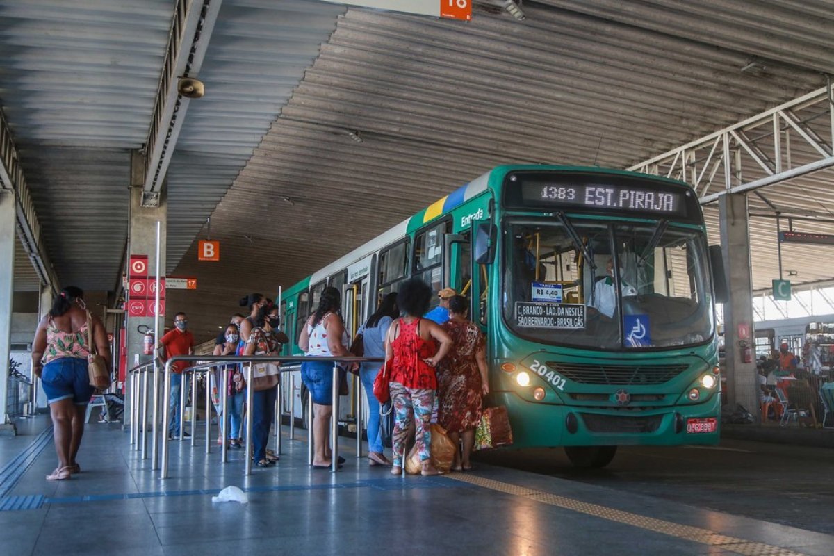 Estação Águas Claras e Pirajá terá nova linha de ônibus a partir desta segunda (26)