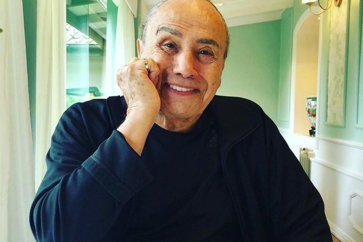 Stênio Garcia é diagnosticado com Covid pela 3ª vez!