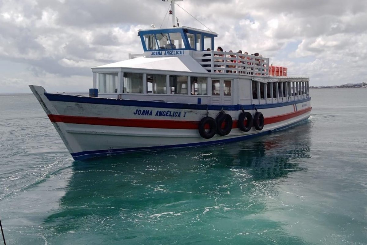 Travessia Salvador-Mar Grande opera nesta segunda-feira (26) com seis embarcações