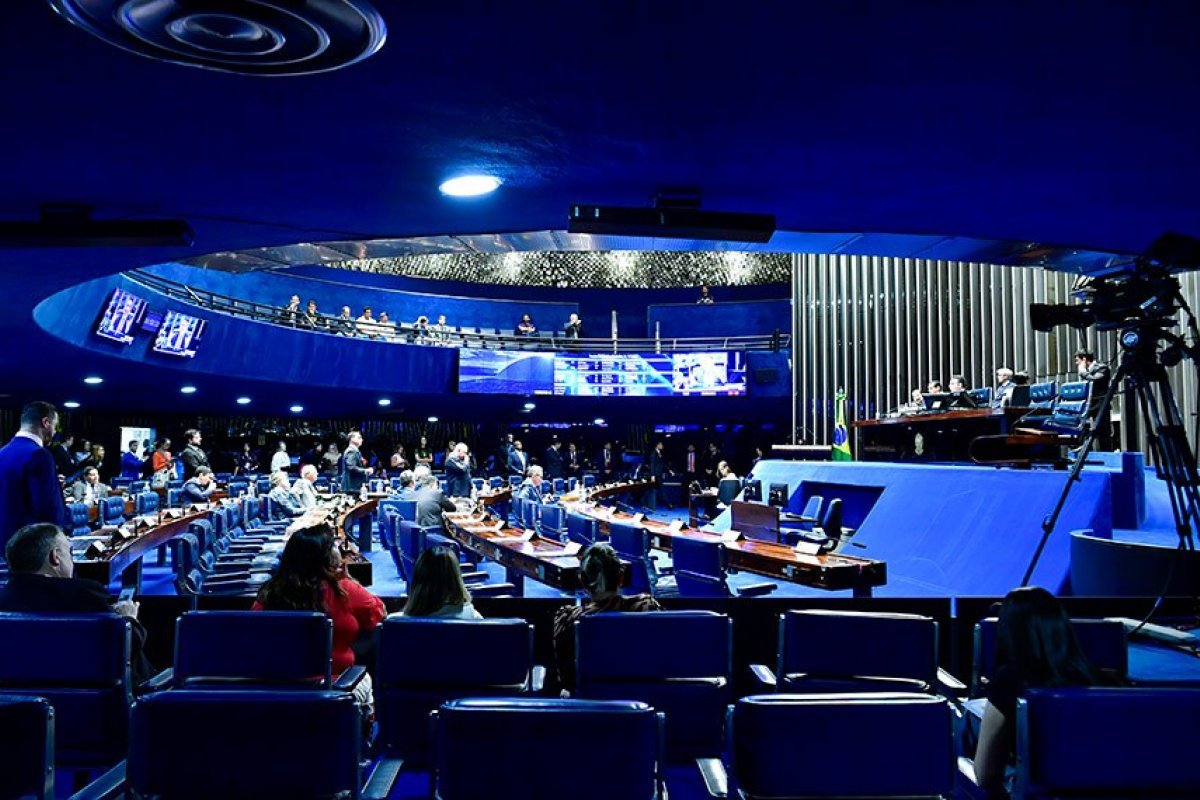 Senado debate isenção do IPVA a veículos com mais de 20 anos nesta terça-feira (27)