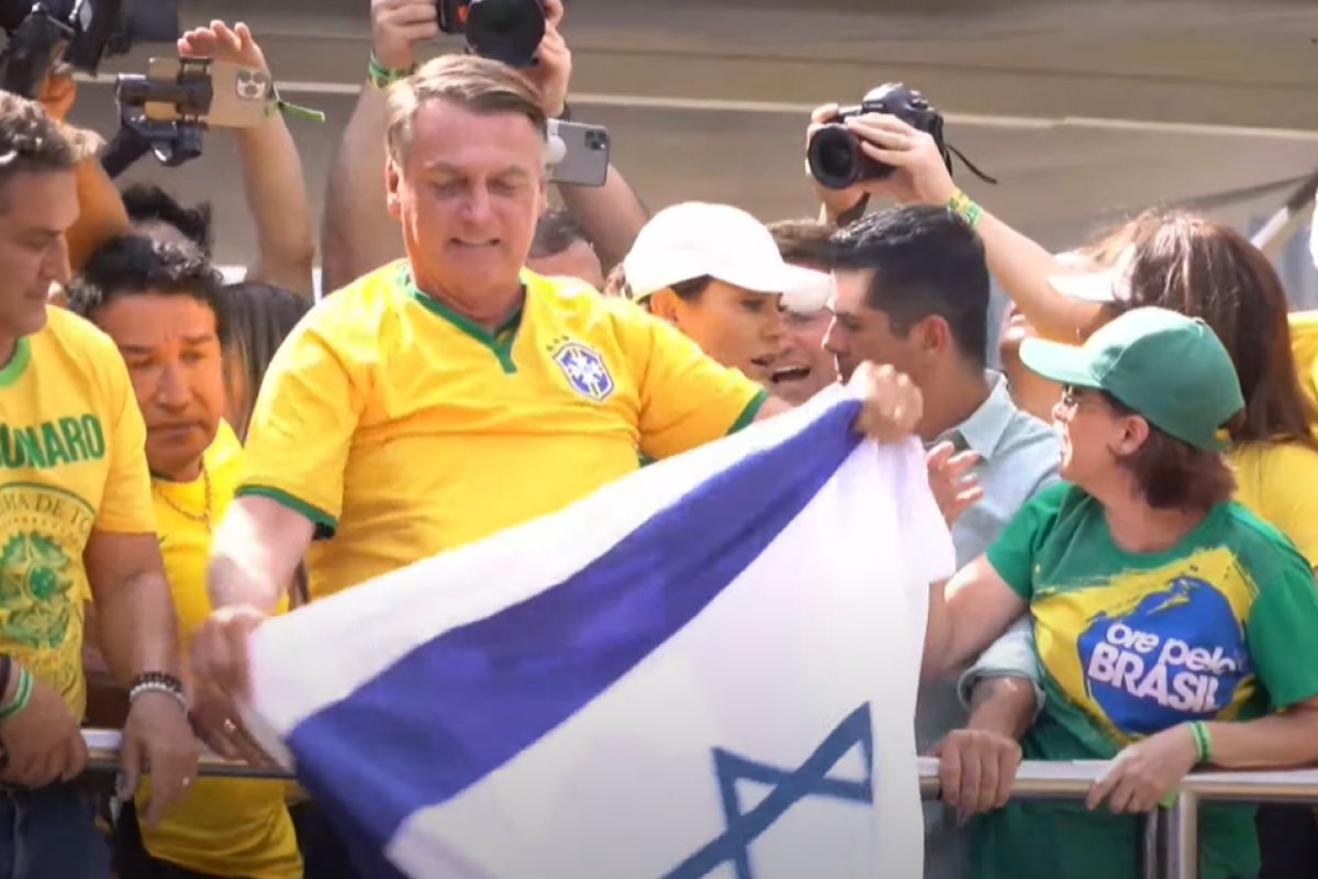 Defesa de Braga Netto diz que fala de Gilmar Mendes sobre discurso de Bolsonaro soar 'confissão' é grave