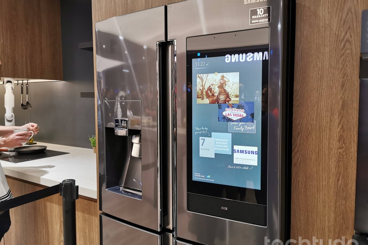 Empresas lançam geladeiras inteligentes que avisam quando a comida acaba