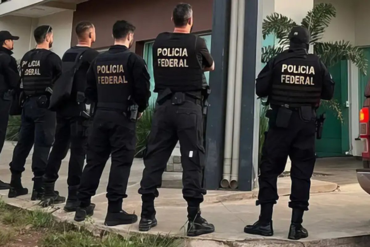 Polícia Federal faz operação contra servidor da própria corporação suspeito de assédio