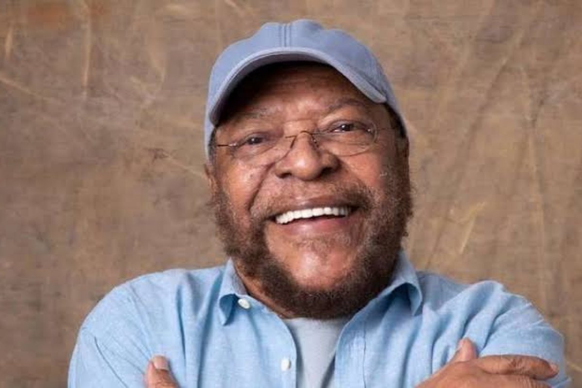 Martinho da Vila recorre à Justiça contra INSS por aposentadoria!