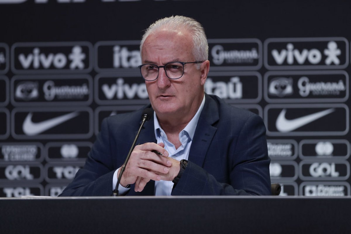 Dorival chama são-paulinos Rafael e Pablo Maia e palmeirense Murilo na primeira convocação