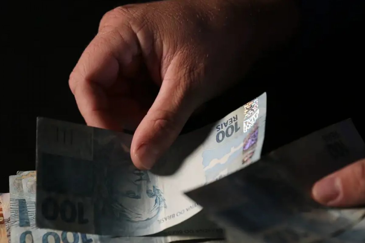 TJBA concede aumento para juízes em auxílio saúde e alimentação