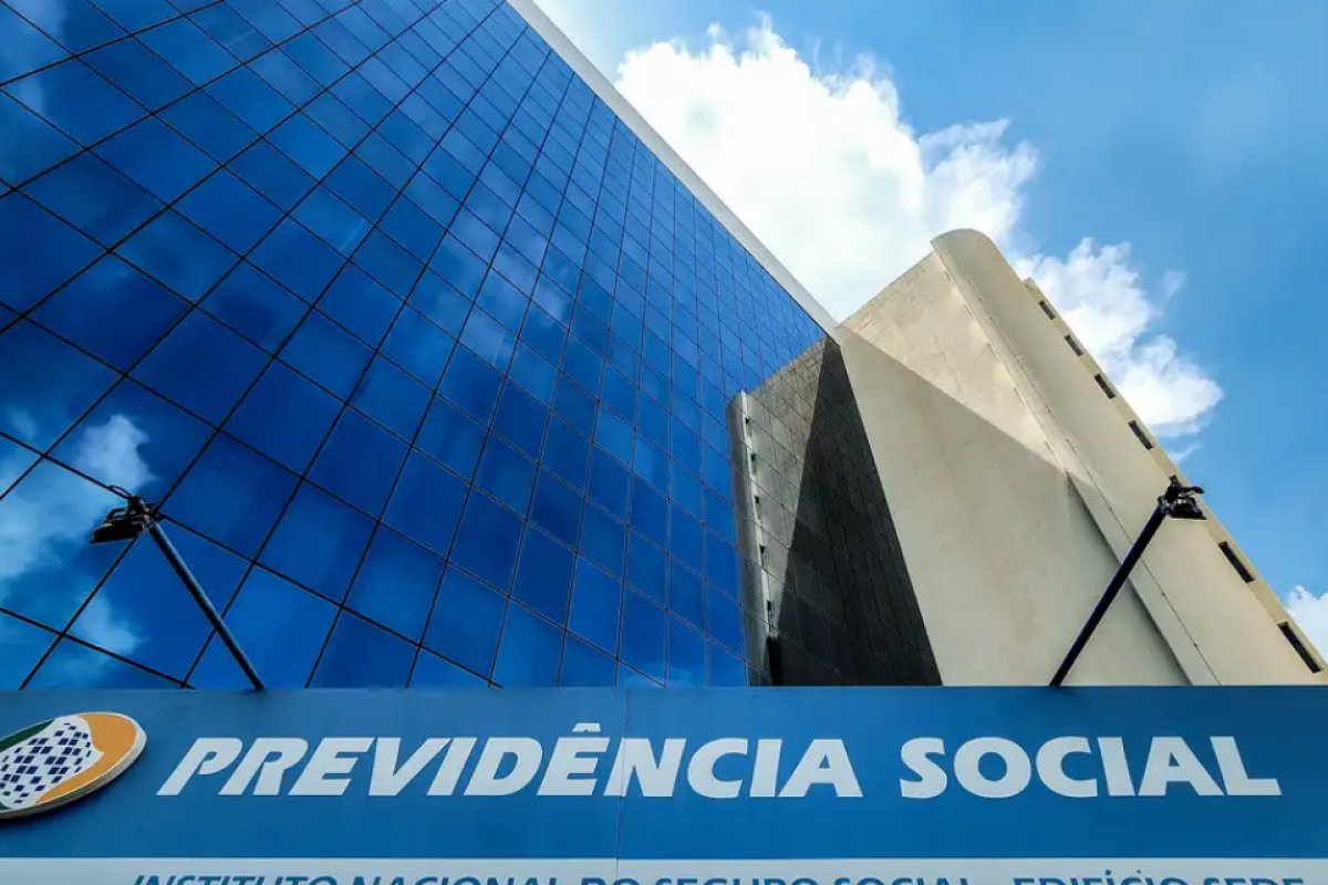 Novo teto de juros do consignado do INSS entra em vigor nesta semana