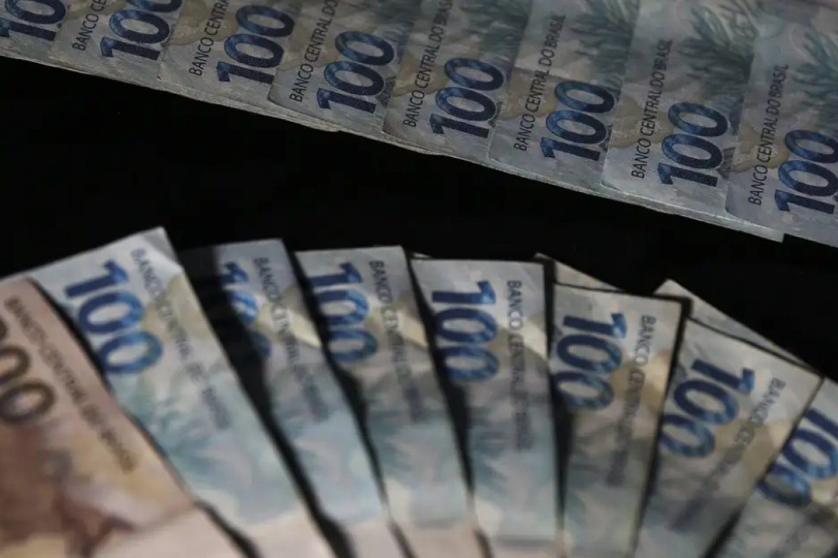 País usa R$ 44 milhões para dengue, de R$ 1,5 bi disponível para crises de saúde