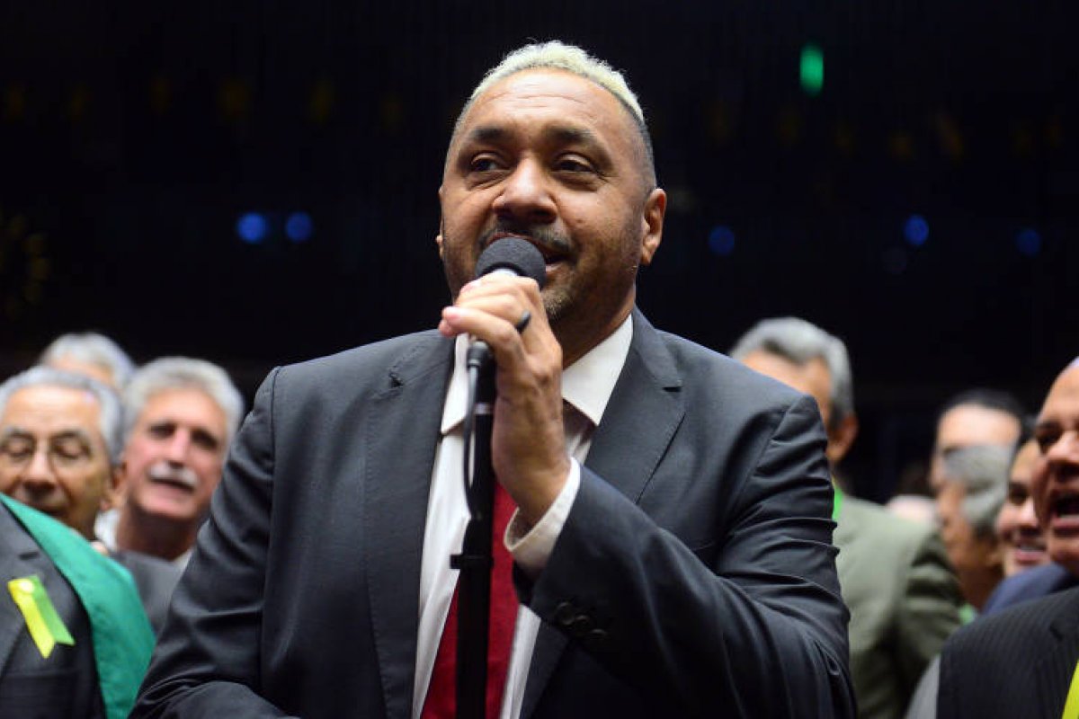 Tiririca é acusado de importunação sexual