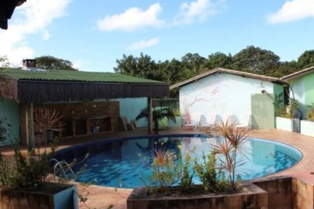 Guilherme Arantes vende chácara no Litoral Norte da Bahia por R$ 2 milhões. Veja fotos!