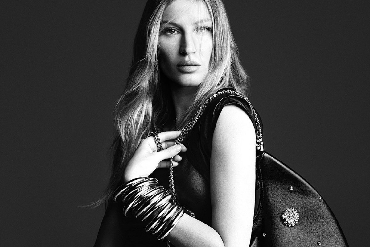 Gisele Bündchen estrela campanha de inverno 24 “ON MY WAY” da Arezzo!