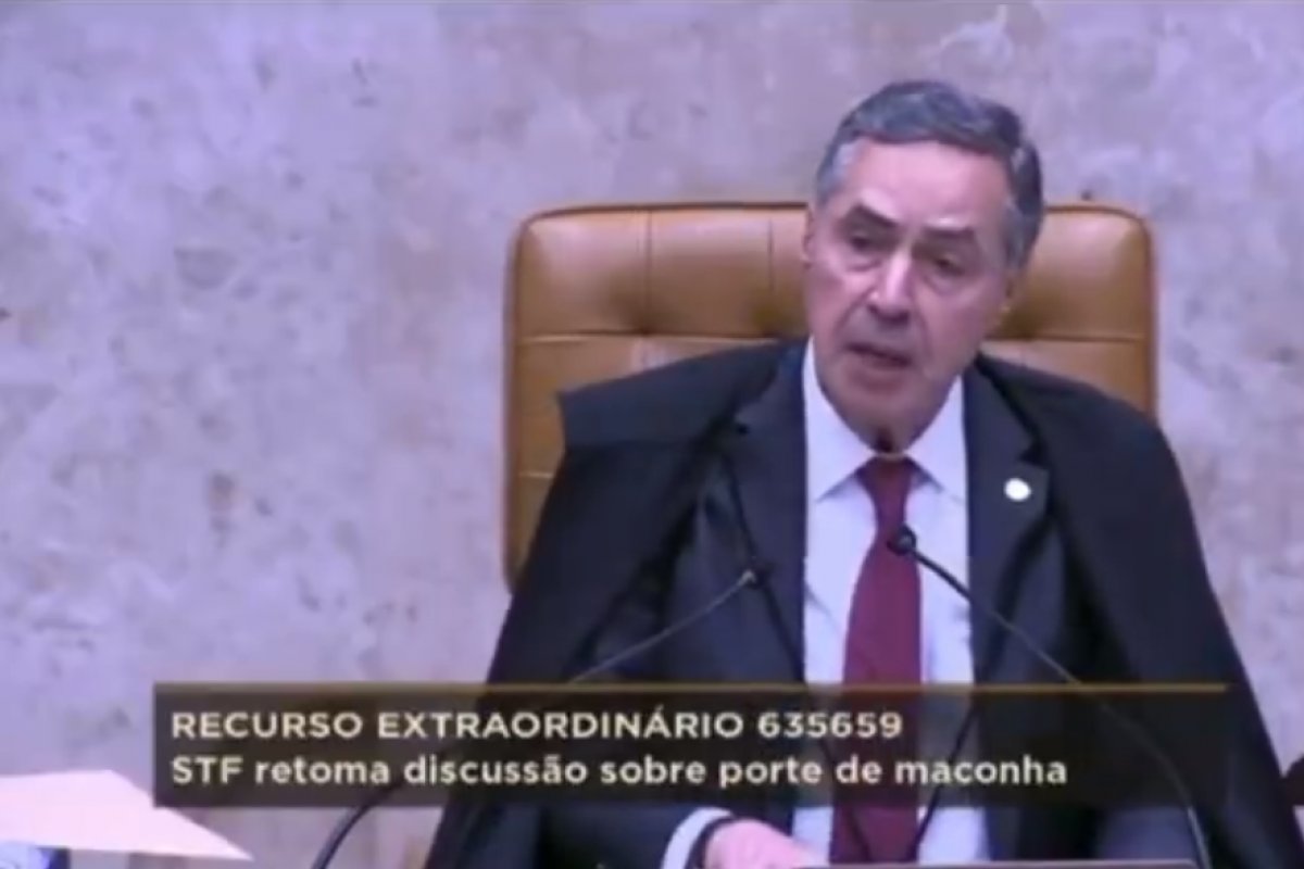 Vídeo: "Homem negro e pobre que porta 10 gramas de maconha vai ser considerado traficante", diz Barroso sobre porte de droga