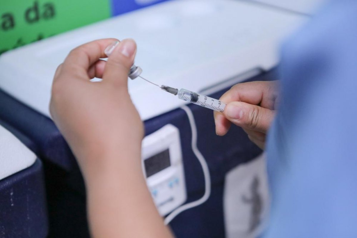 Faixa etária de vacinação contra dengue será ampliada em Salvador nesta quinta-feira (7)