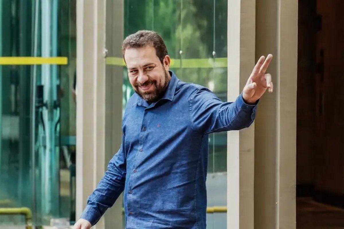 Justiça ordena que Boulos apague publicação com "manipulação" de pesquisa eleitoral