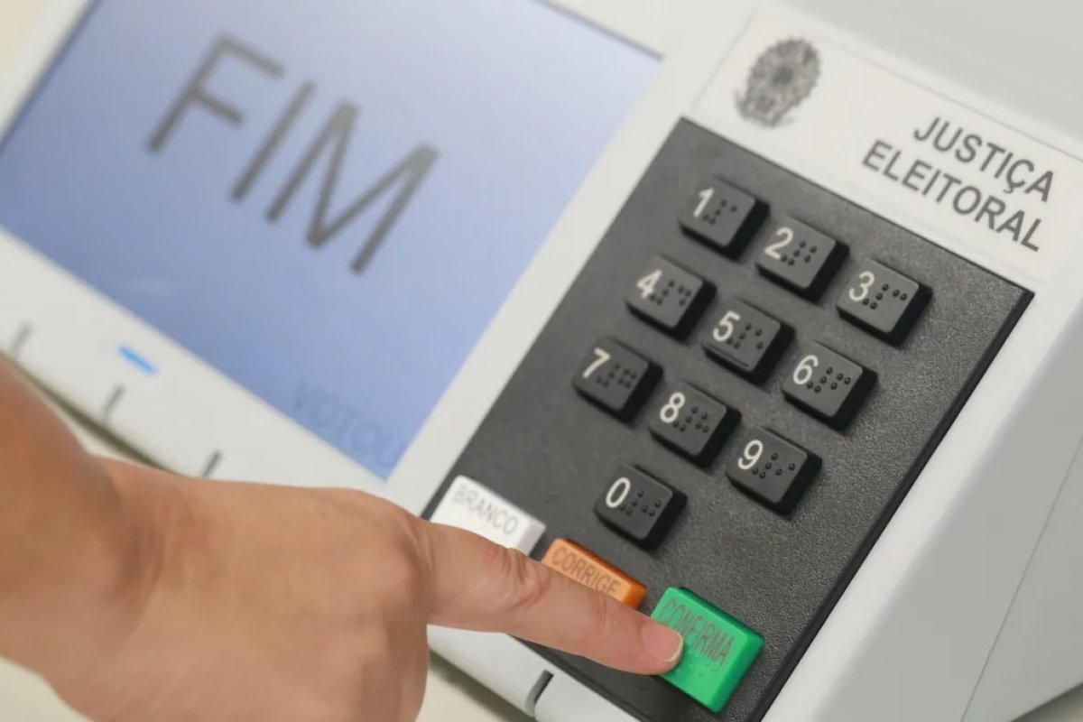 Janela para candidatos mudarem de partido abre nesta quinta (7)