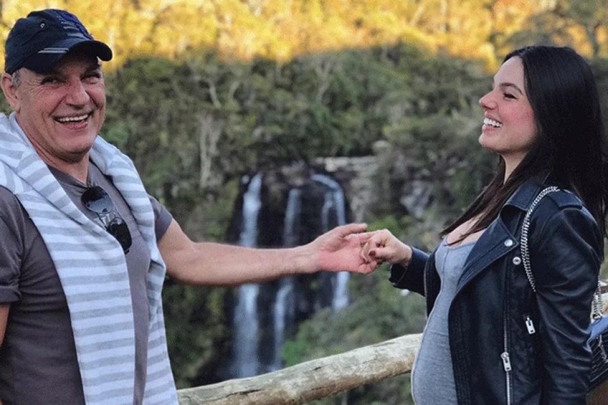 Pai da atriz Isis Valverde morre após mal súbito em trilha de moto