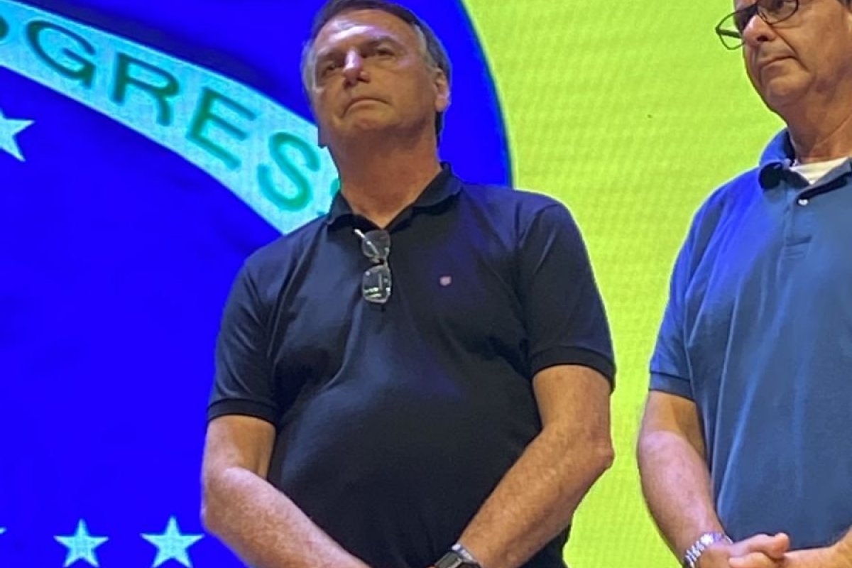 Vídeo: Bolsonaro diz que é o ex mais amado do Brasil