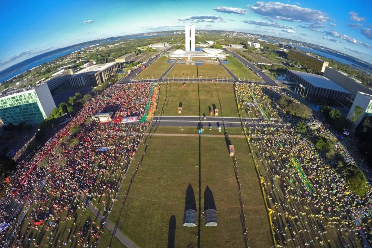 Para 83% dos brasileiros, Brasil está cada vez mais polarizado