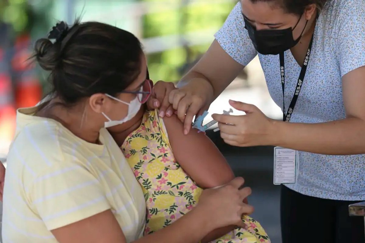 Em média três crianças morrem de Covid a cada quatro dias no Brasil