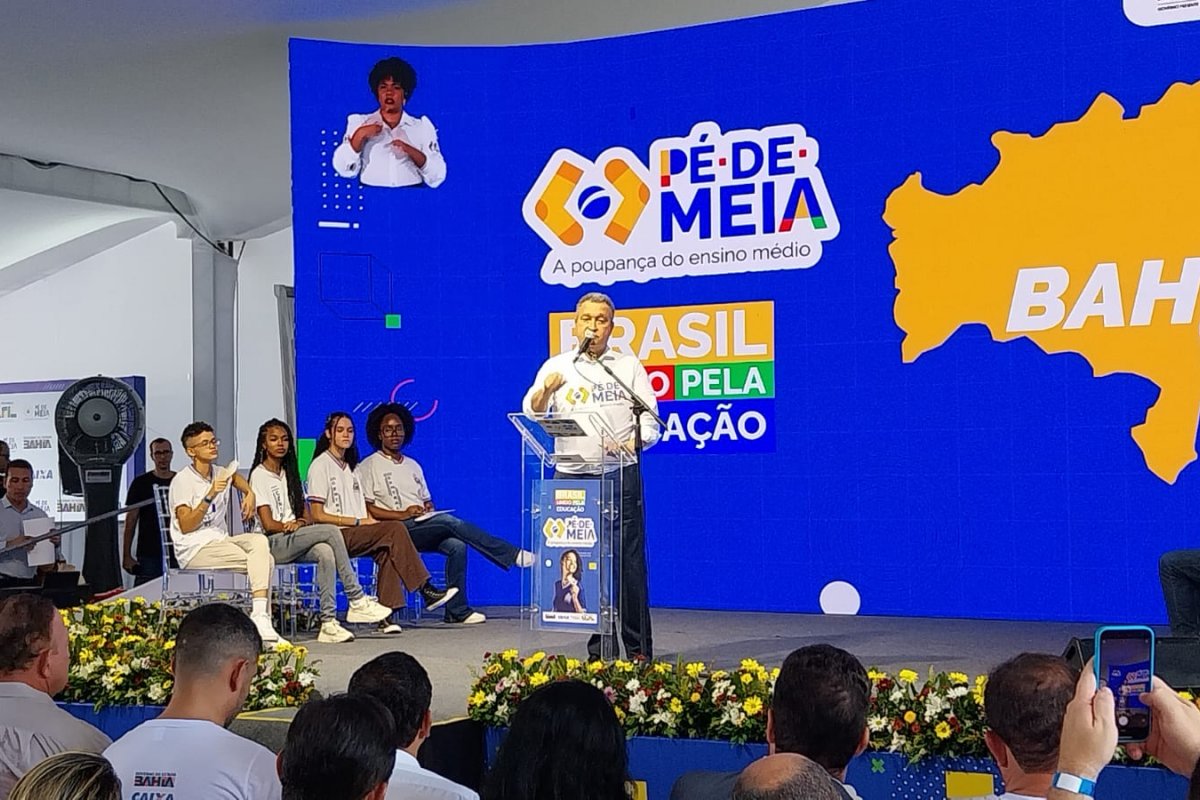 Rui destaca educação como prioridade do governo Lula e despista sobre Senado em 2026