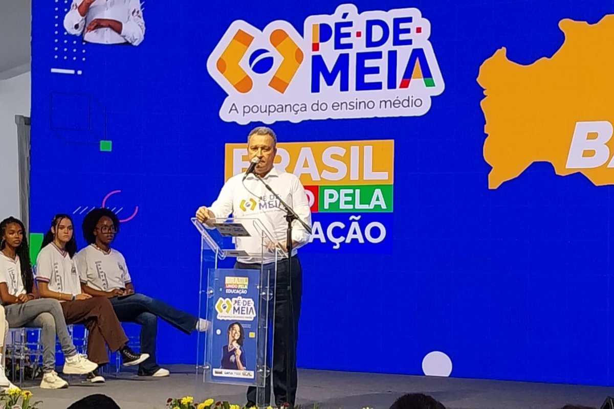 Ministro da Casa Civil faz apelo por verbas para bancada federal baiana ajudar na instalação de novas creches e escolas