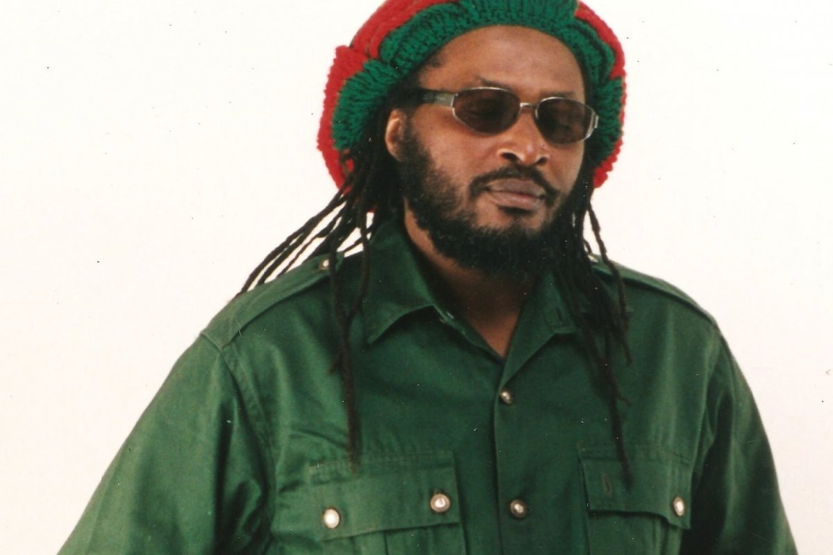 Projeto MPB em Movimento promove encontro histórico entre Edson Gomes e Àttooxxá!