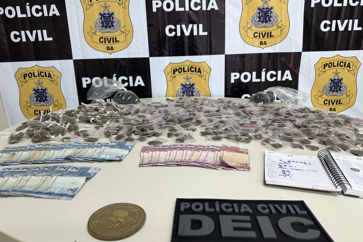 Polícia Civil apreende centenas de porções de maconha e crack em Valéria