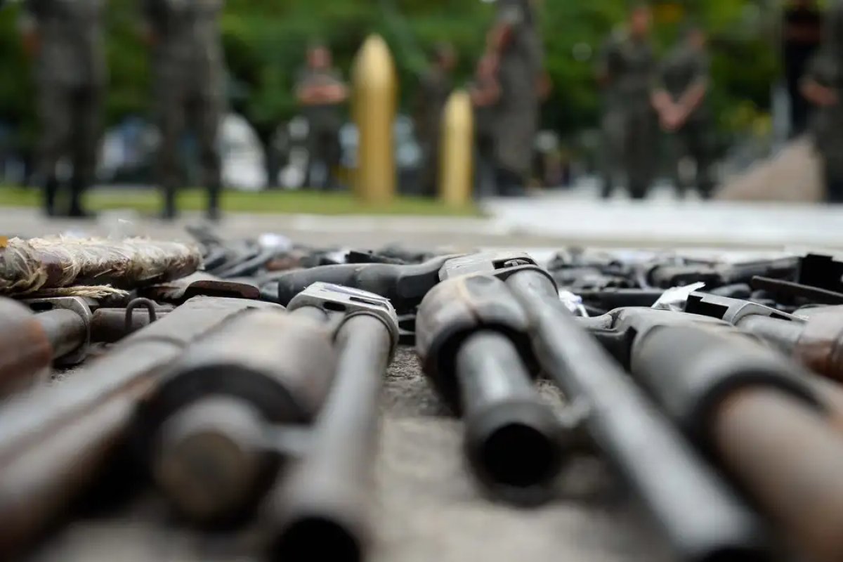 Assassinatos caem 4% no Brasil em 2023, aponta levantamento