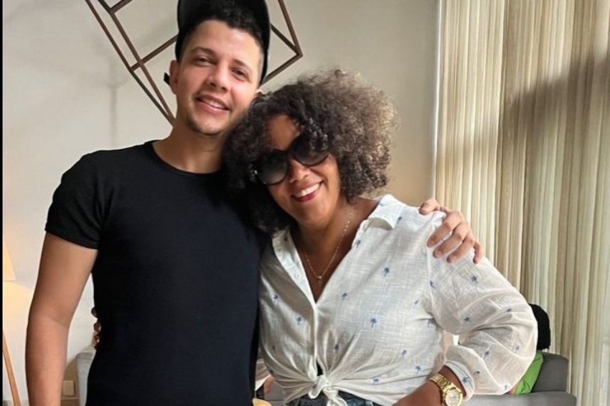 Esposa de Davi, do 'BBB 24', tieta Nadson o Ferinha no Rio de Janeiro!