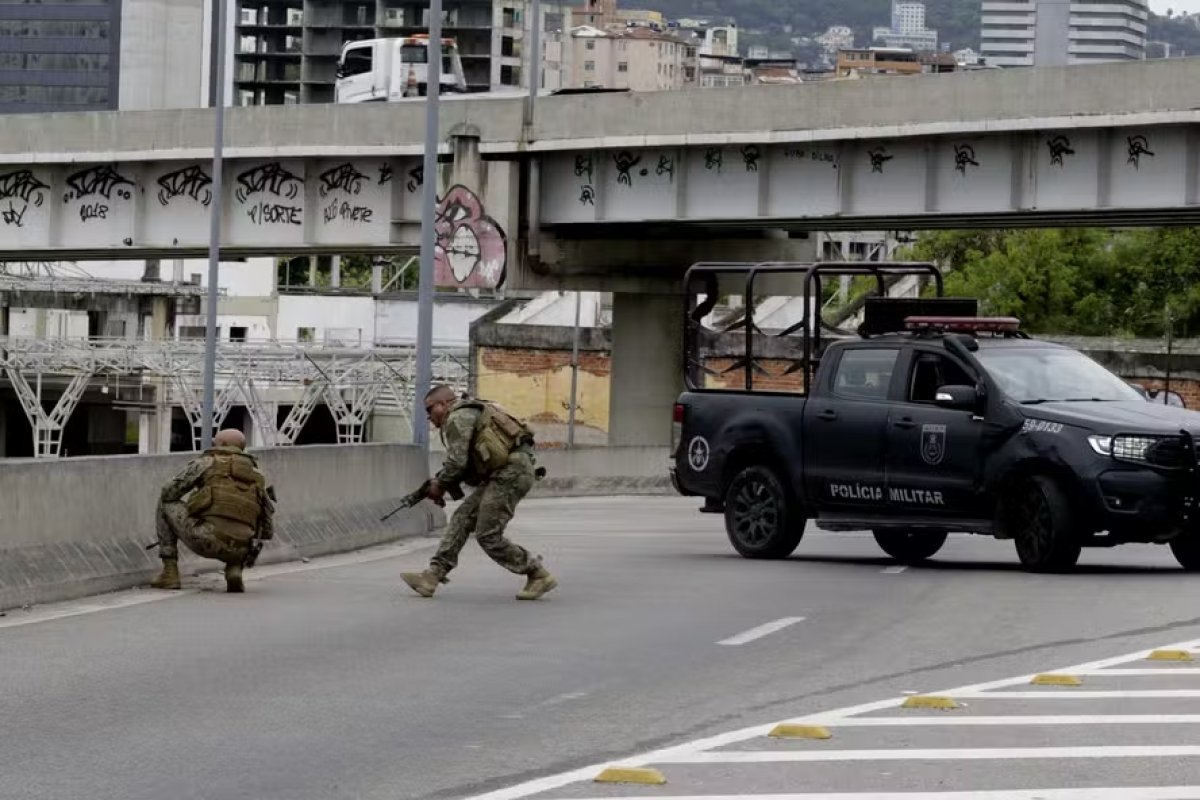 Relembre sequestros de ônibus marcantes na história do Rio de Janeiro