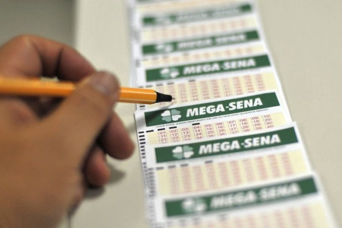 Mega-Sena: sorteio do concurso 5.700 com prêmio acumulado de R$ 50 milhões