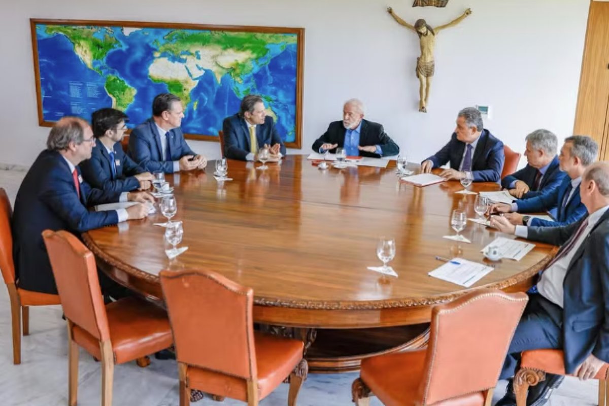 Ministros atribuem alta dos alimentos a 'questões climáticas' e afirmam que 'tendência é diminuir'