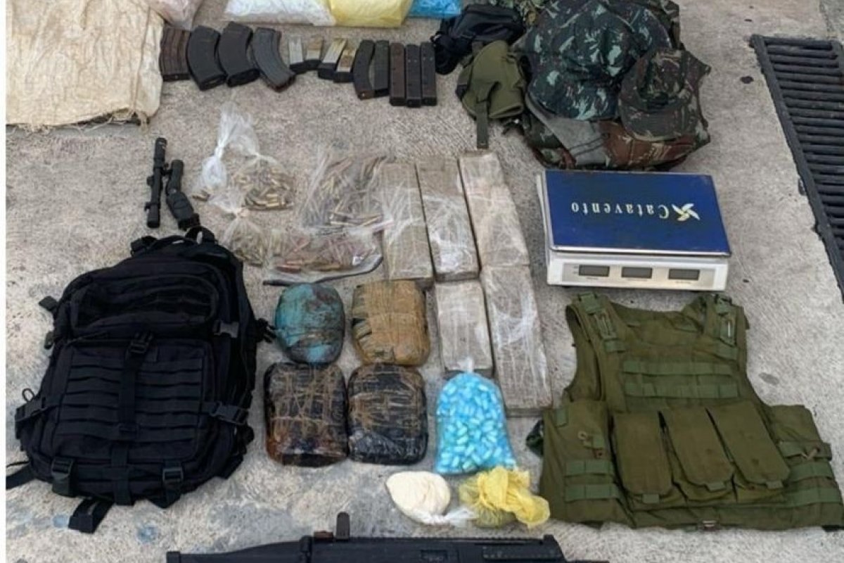 Operação policial prende suspeitos em ação no bairro Arenoso