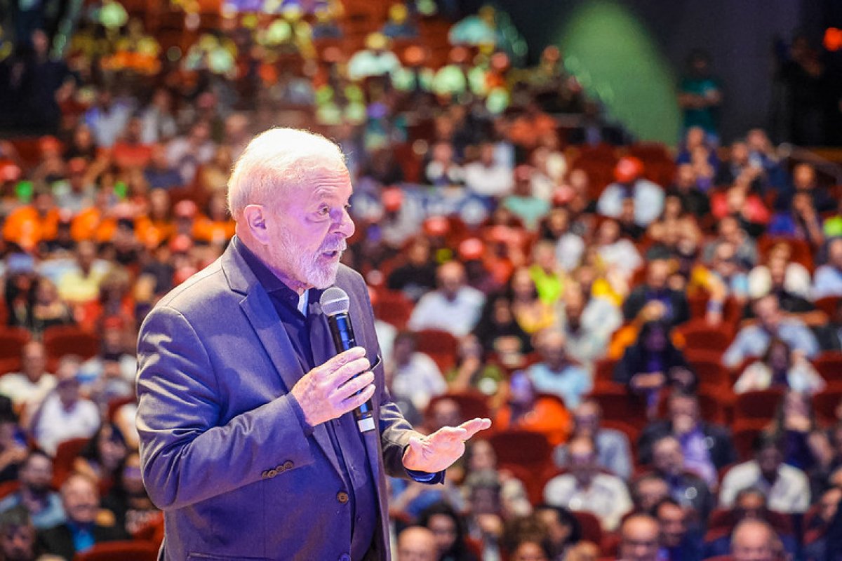 Lula não cita Nicolás Maduro ao listar progressistas na América do Sul