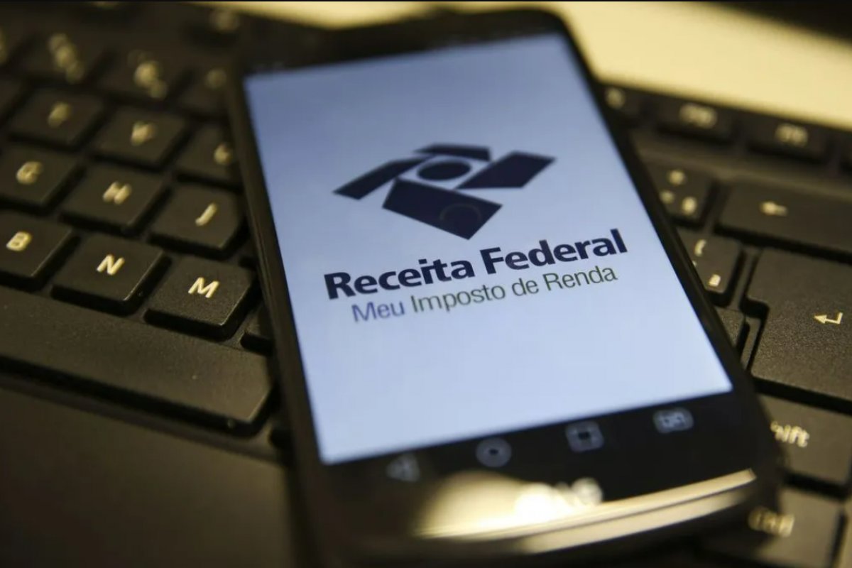 Quase 2 milhões de declarações do IRPF 2024 são submetidas nas primeiras 32 horas