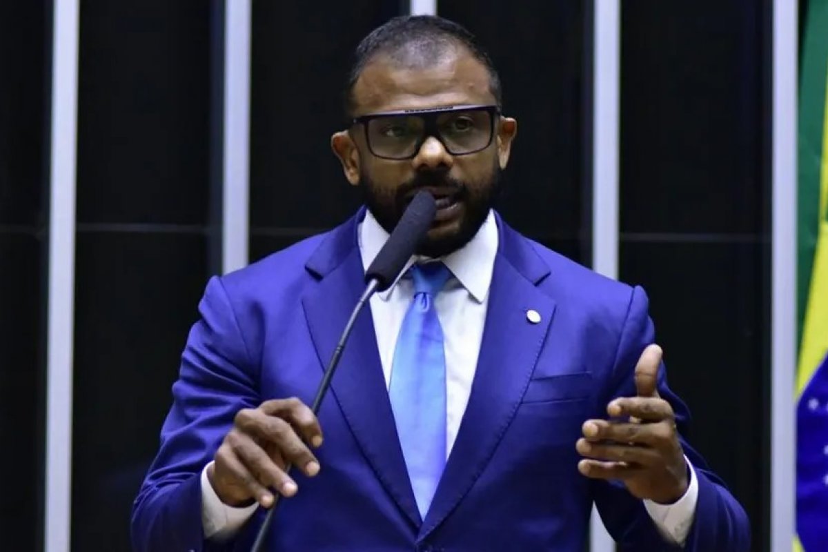 Vídeo mostra ameaças do deputado Da Cunha a ex-companheira: 'vou encher sua cara de tiro'