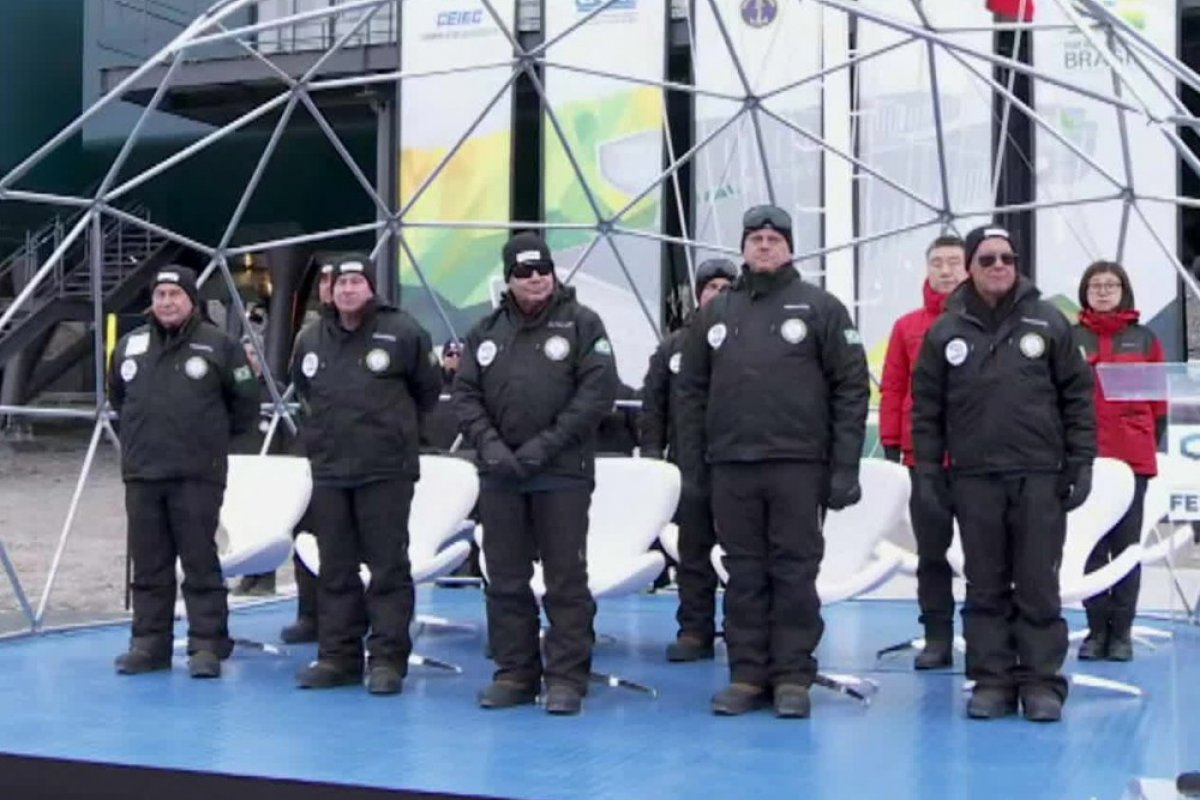 Brasil reinaugura base na Antártica