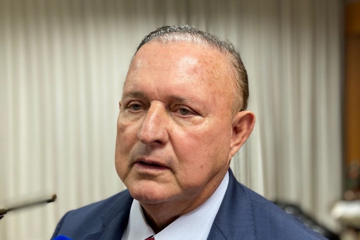 Adolfo Menezes diz que vai acionar Justiça contra prefeito de Brumado após declarações contra deputados