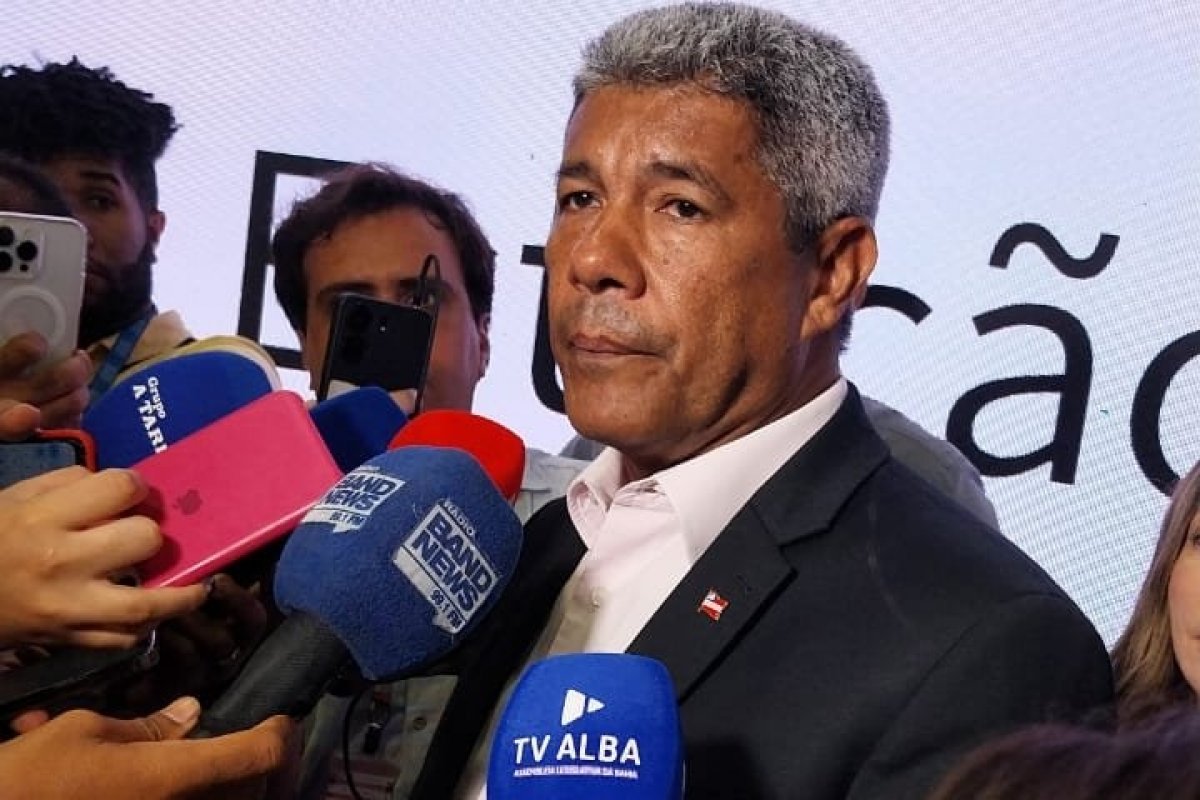 Jerônimo alfineta prefeito de Camaçari: 'não precisa dos empregos da BYD, pois tem dinheiro'