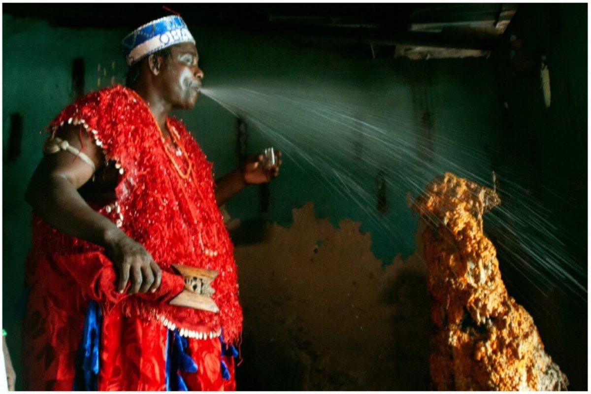 Exposição "Reverberações" mergulha na memória africana em Salvador no Mucanb