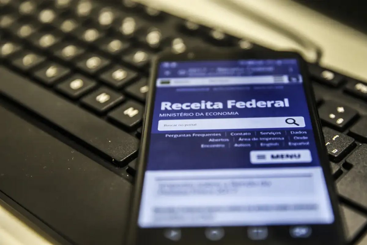 Receita libera consulta a novo lote residual de restituição do IR nesta quinta (21)