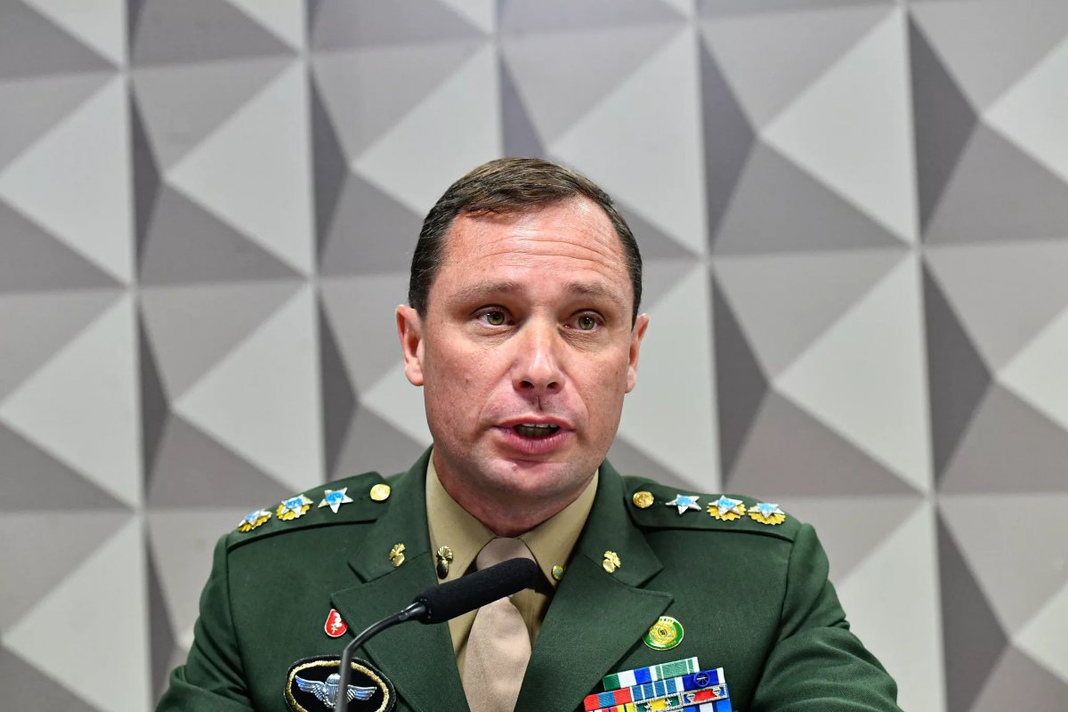 Defesa de Mauro Cid diz que áudios vazados são “desabafo”